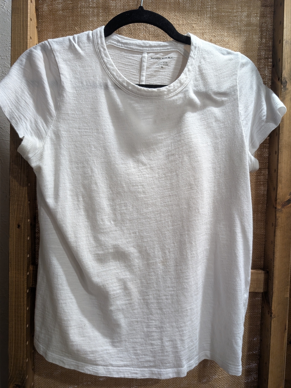 Banana Republic White Short Sleeve Crewneck Tee